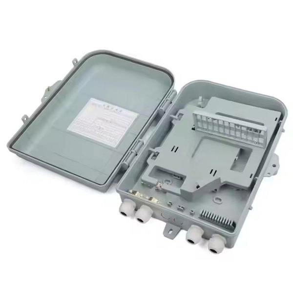 Weather-resistant and corrosion-resistant cable trays