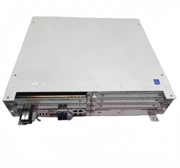 Function of the optical port on an enterprise-level router