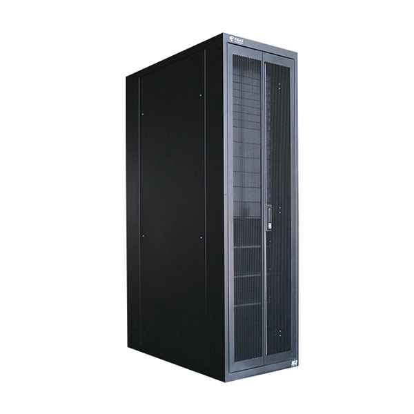 What is the device used to transmit light through a fiber optic distribution box called 