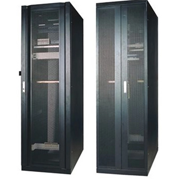 Vibration-resistant materials for distribution boxes