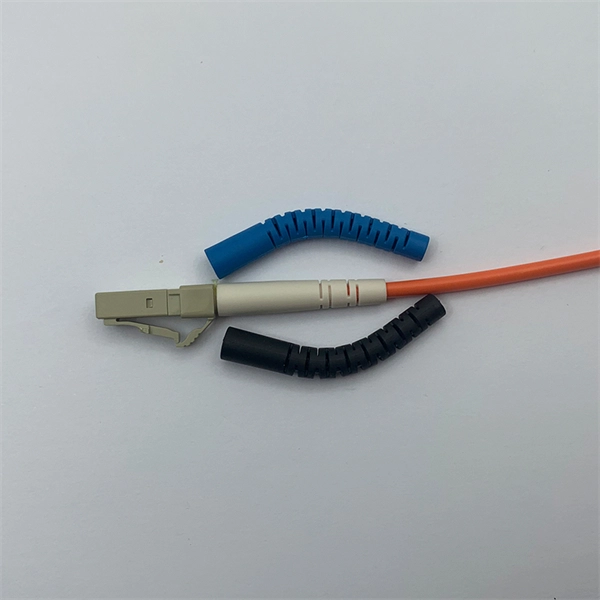 Estimation of heat dissipation power of distribution box