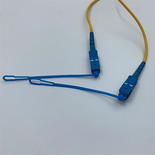 Which power supply is the 24V power source for the integrated controller 