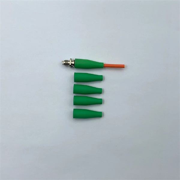 Dimensions of a 16-position plastic distribution box