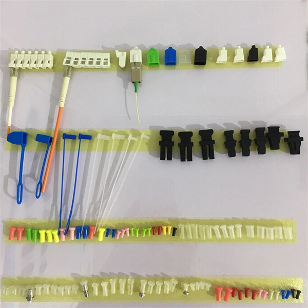 Fiber Optic Splitter Connection Monitoring