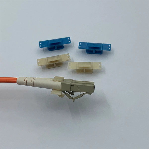 How many beam splitters are typically needed for operation 